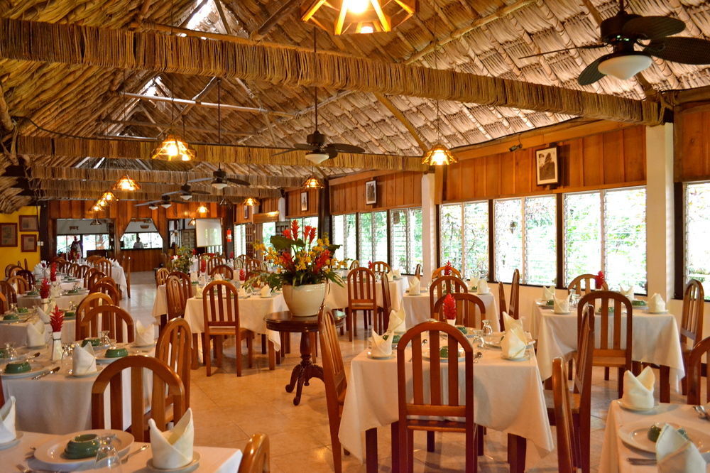 Hotel Jungle Lodge Tikal Ngoại thất bức ảnh
